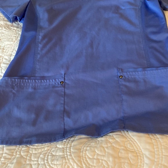 Healing Hands Purple Label scrub top, ceil blue, MEDIUM - Picture 3 of 6